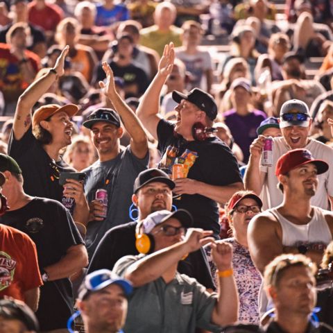 Nashville Superspeedway crowd